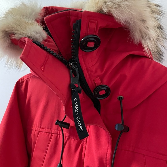 Canada Goose Coat - Picture 2 of 15